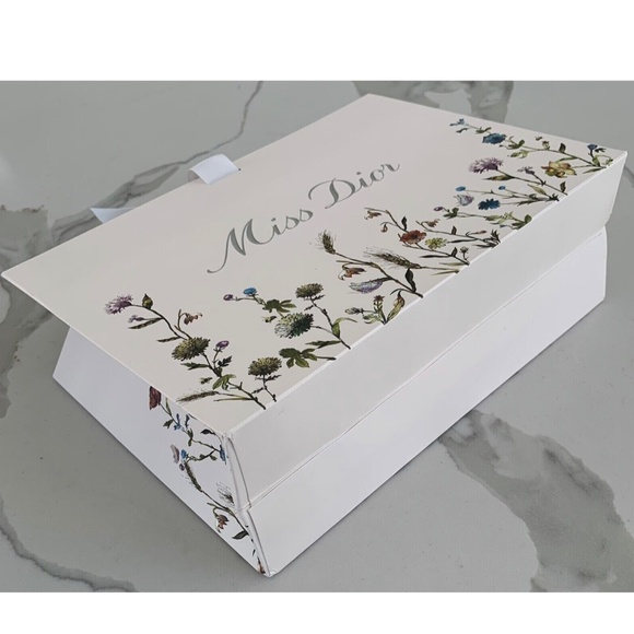 DIOR Bag Miss Dior Millefiori Paper Gift Shopping Bag Floral Limited Edition NEW - Picture 2 of 2